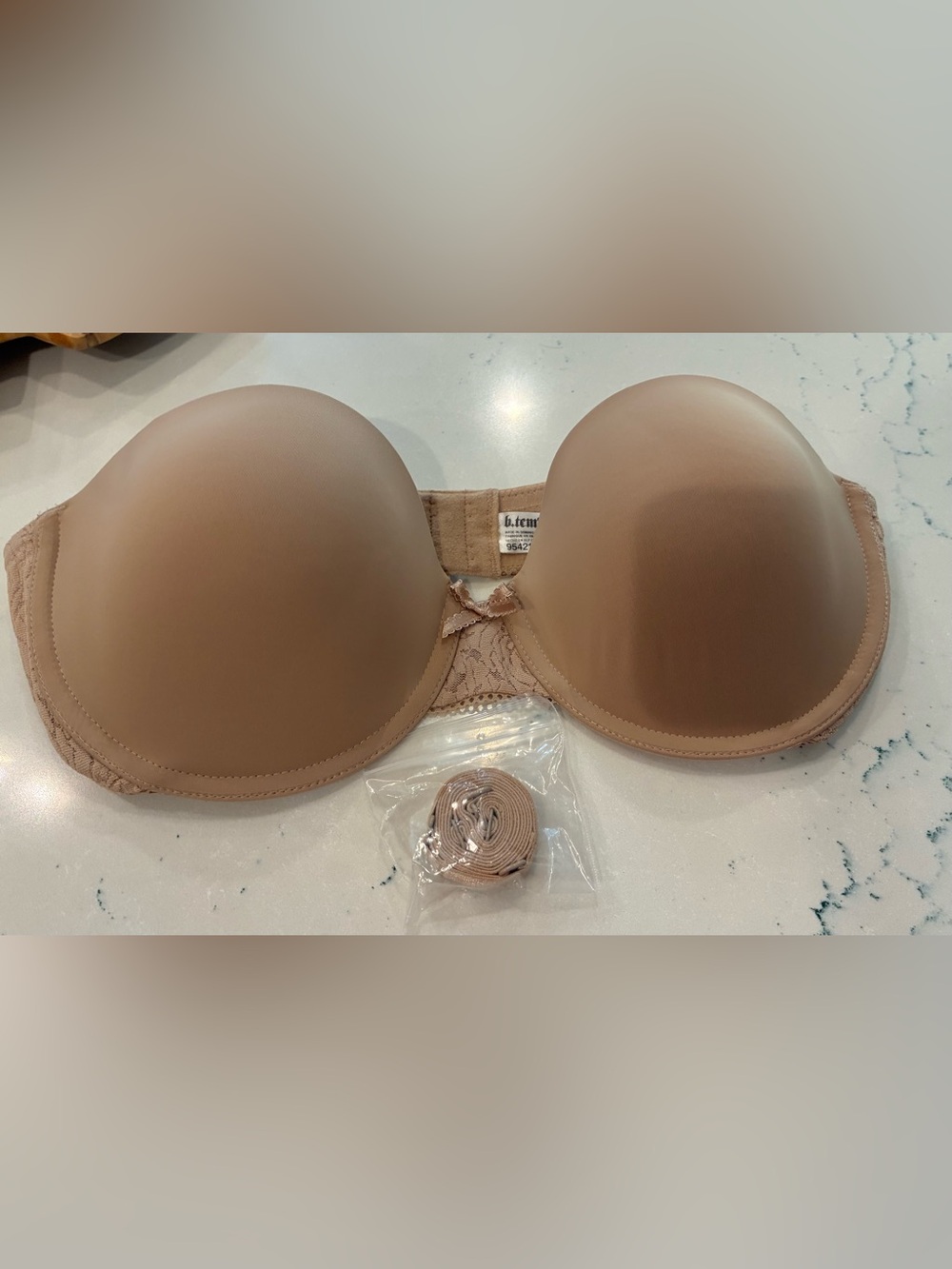 B. tempt’d Nude Strapless Bra 36C